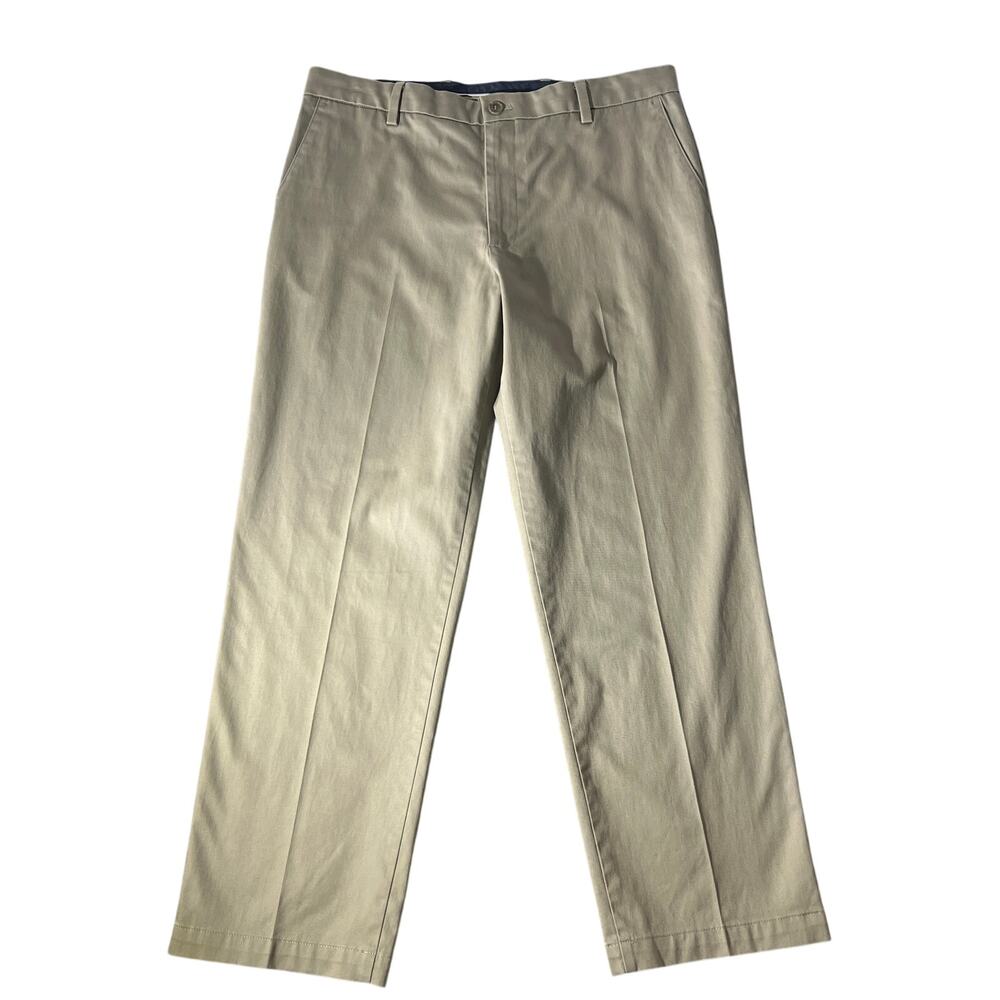 Dockers Men’s Signature Khaki Classic Fit Beige Flat Front Pants W36L30